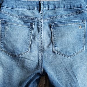 Jessica Simpson Jeans - NWT Uptown Slim Flare Jeans Size 27 Jessica Simpson Jeans - NWT Uptown Slim Flare Jeans Size 27